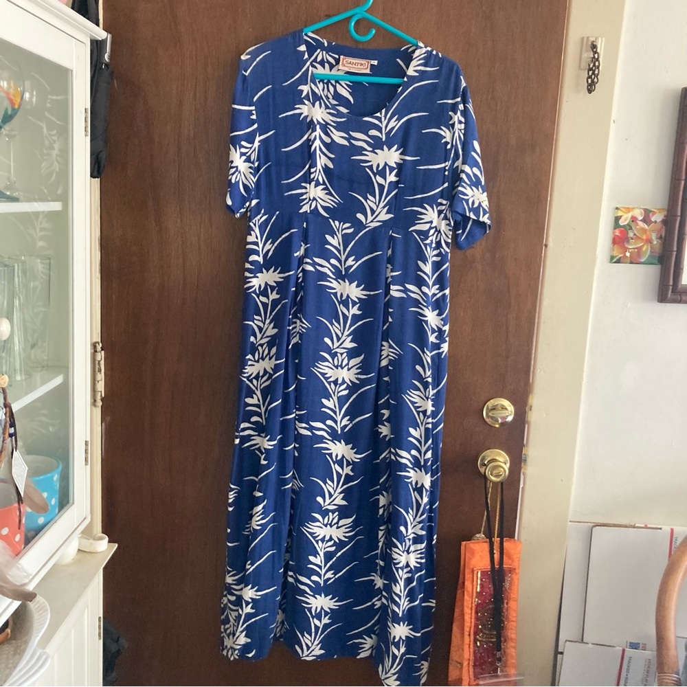 Blue V-Neck Maxi Sundress with Short Sleeves